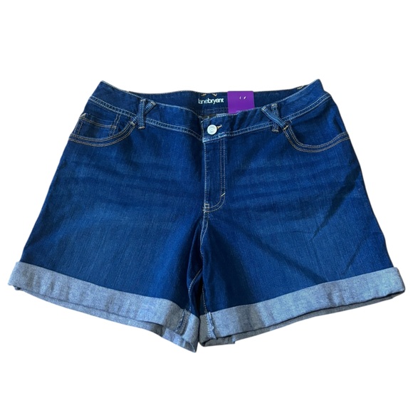 Lane Bryant Pants - Lane Bryant Denim Cuffed Jean Shorts -‎ size 18